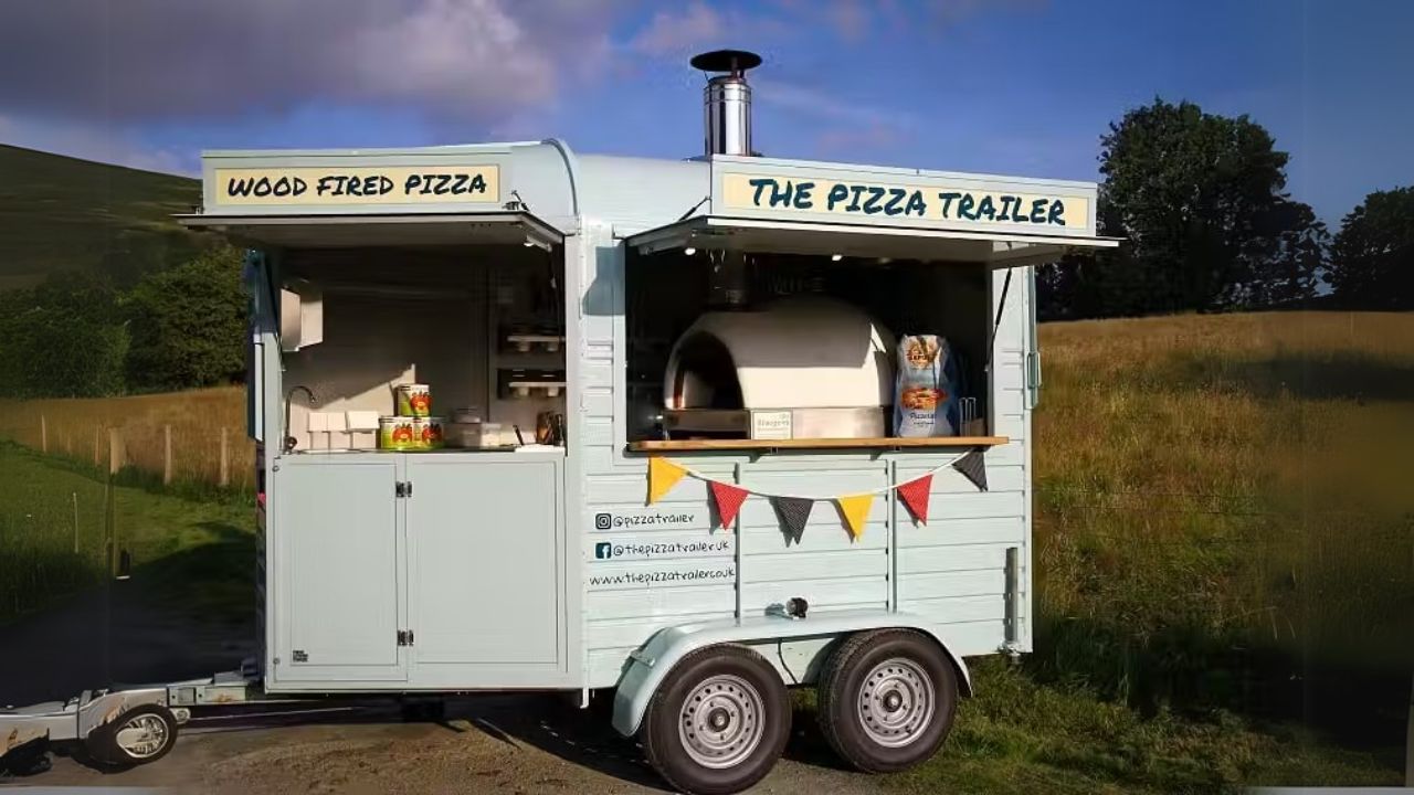 Benefits of Buying a Custom Pizza Trailer from Food Trailers to Go